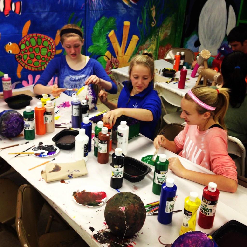 Impact 52 volunteers at the zoo