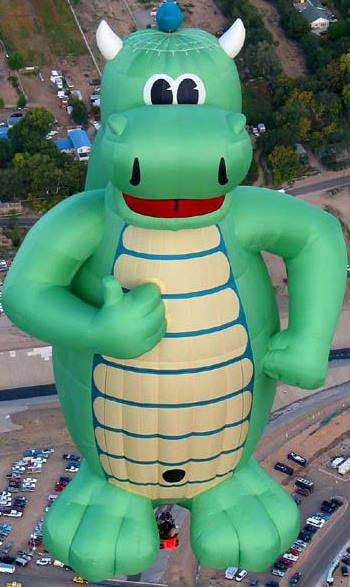 Oggy in flight (photo courtesy of Indy Hot Air)