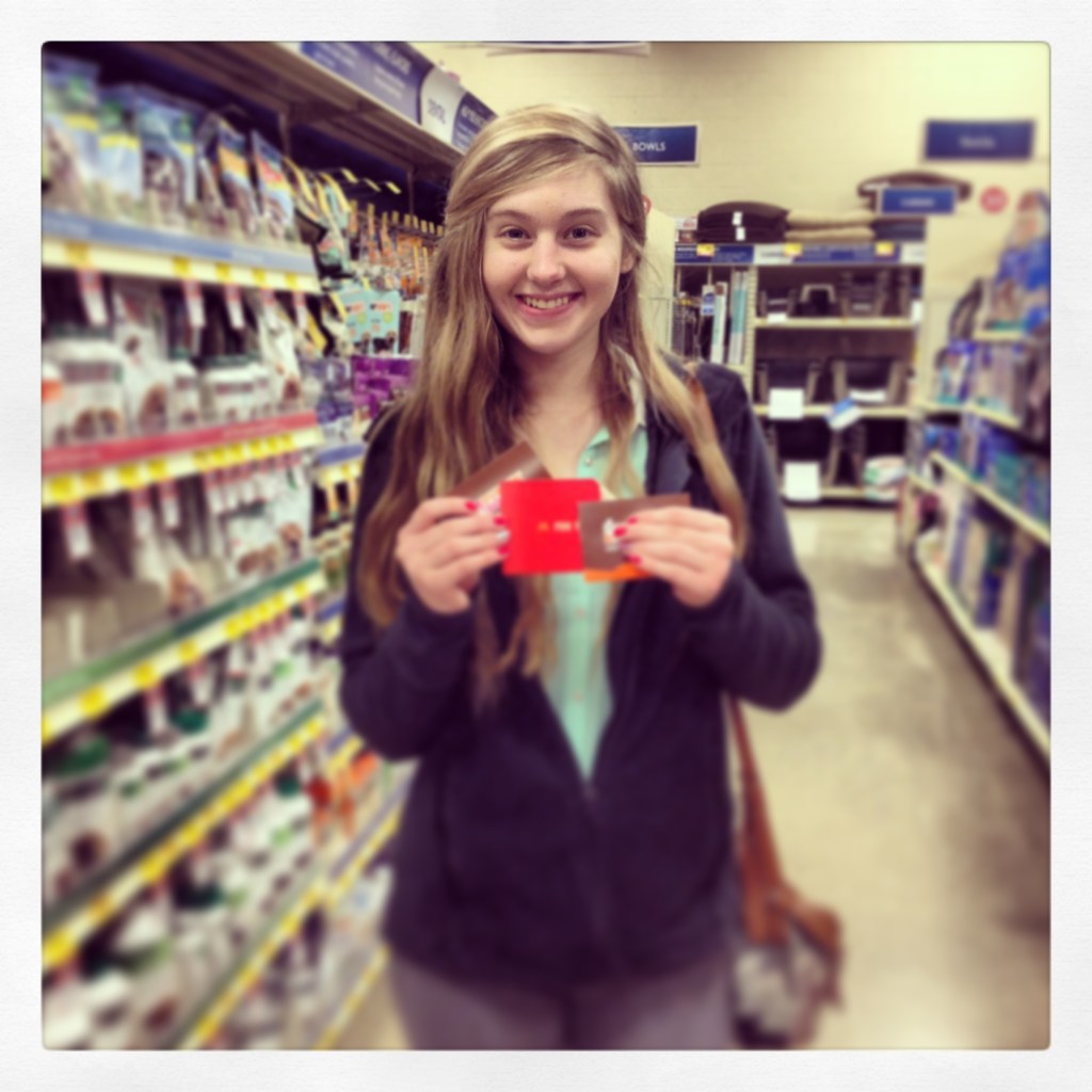 Impact 52 gives out gift cards