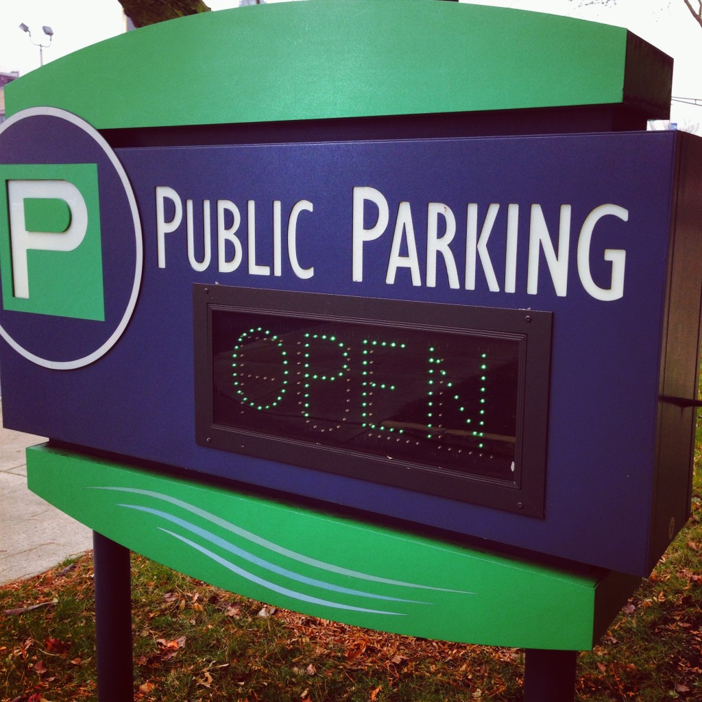 Impact 52 pays for a strangers parking